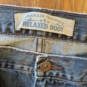 Men's Wrangler Hero Originals 36 X 34 Relaxed Boot Jeans. 100% Cotton.  Charcoal